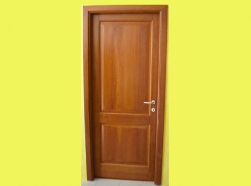 porta interna in legno massello