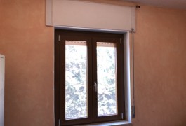 finestra pvc colore ciliegio